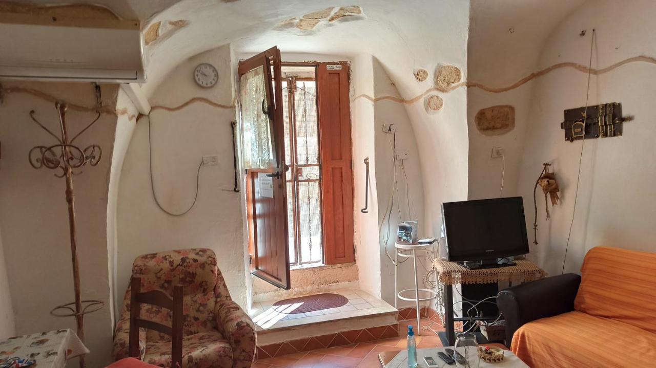 Casa Ele - The Alchemist'S House - Bikes Friendly - Sassari Bagian luar foto