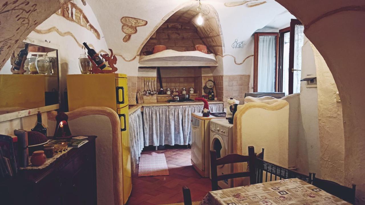 Casa Ele - The Alchemist'S House - Bikes Friendly - Sassari Bagian luar foto