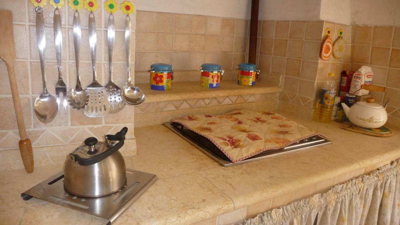 Casa Ele - The Alchemist'S House - Bikes Friendly - Apartment Sassari Bagian luar foto